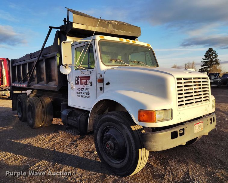 image for item IH9363 1998 International 4900 dump truck