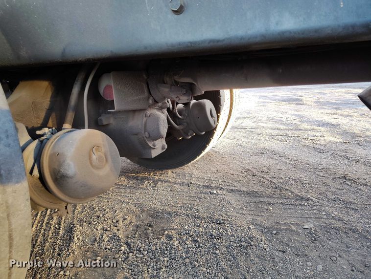 image for item IH9363 1998 International 4900 dump truck