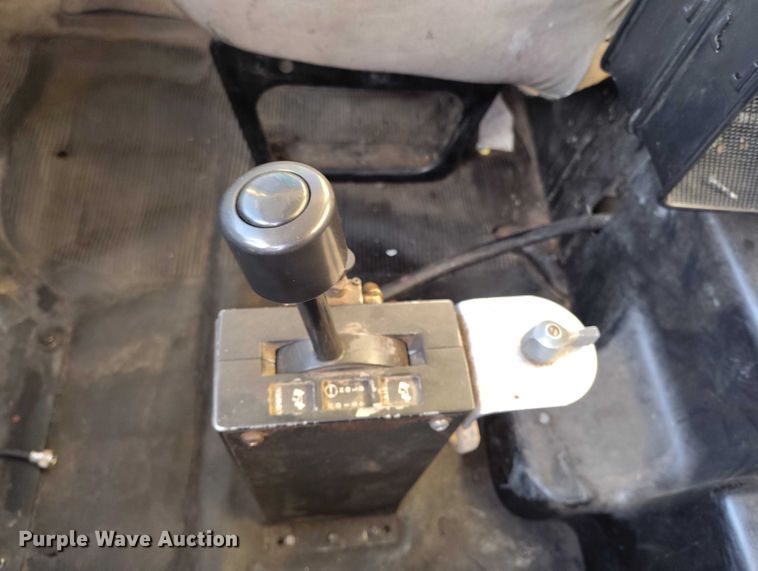 image for item IH9363 1998 International 4900 dump truck