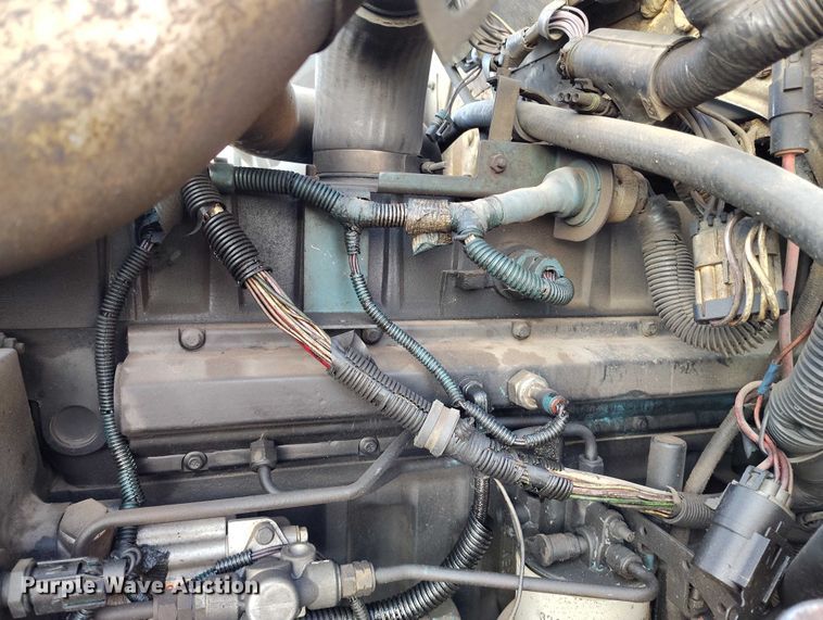 image for item IH9363 1998 International 4900 dump truck