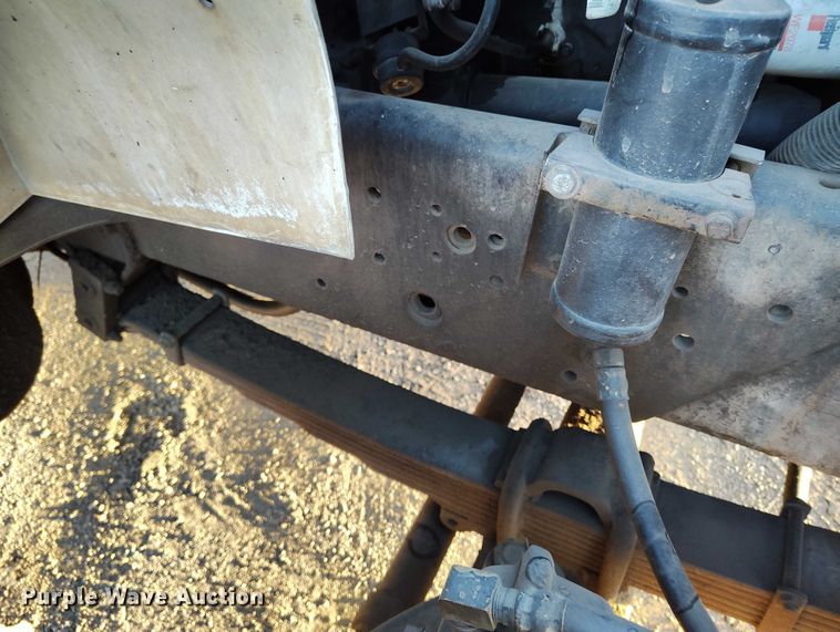 image for item IH9363 1998 International 4900 dump truck