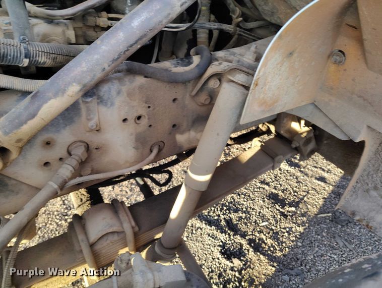 image for item IH9364 1999 International 4900 dump truck