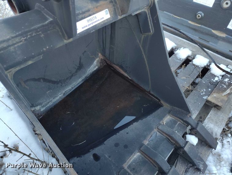 image for item IH9374 23