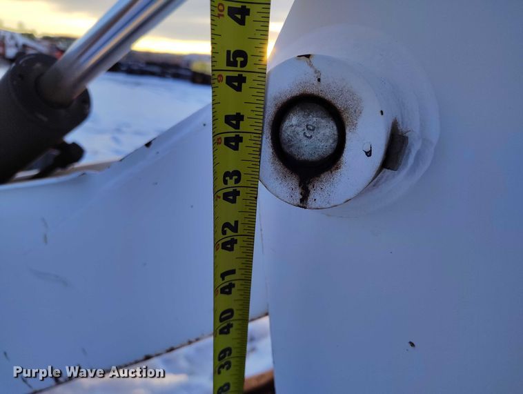 image for item IH9375 Bobcat 8709  skid steer backhoe attachment