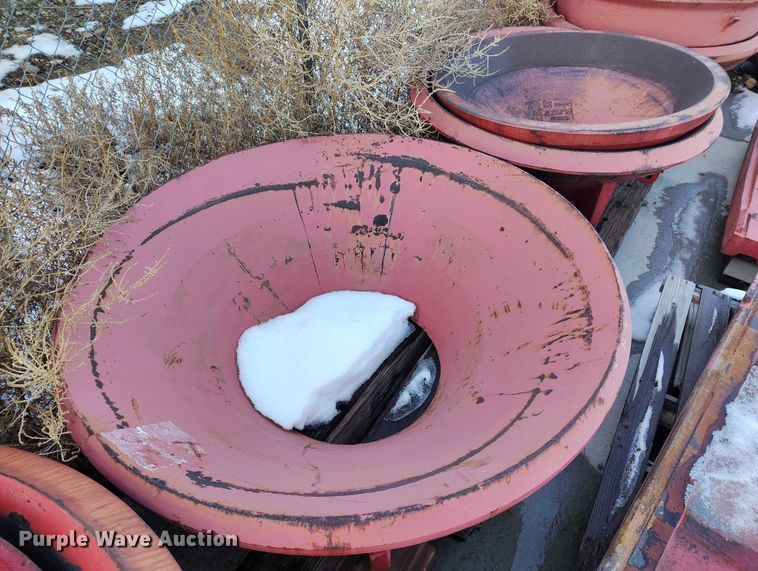 image for item IH9377 Esco Crusher Parts