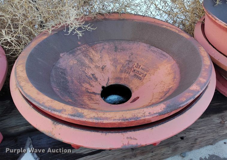 image for item IH9377 Esco Crusher Parts