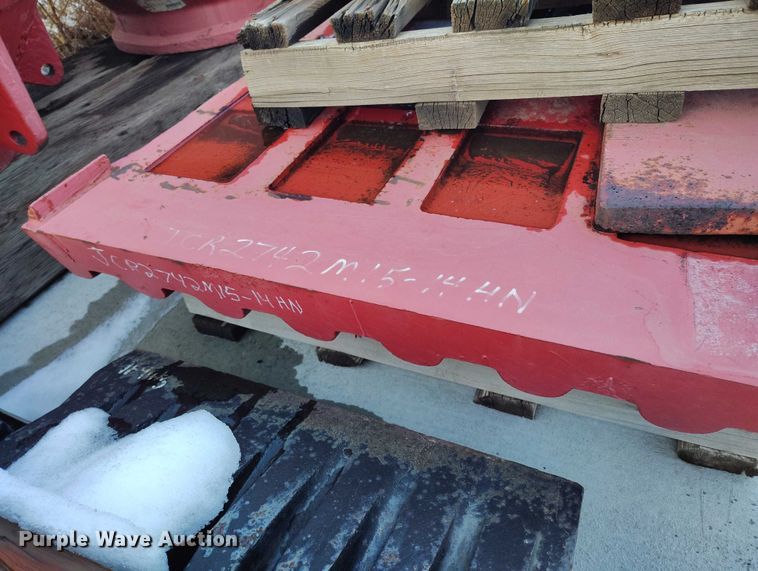 image for item IH9377 Esco Crusher Parts