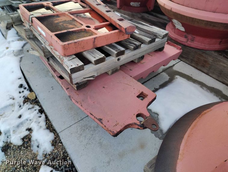 image for item IH9377 Esco Crusher Parts