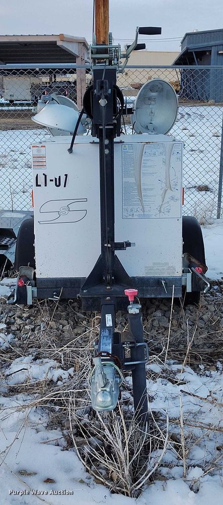 image for item IH9381 2008 Magnum light plant