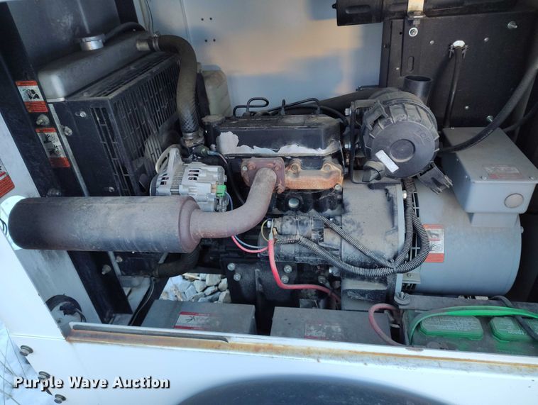 image for item IH9381 2008 Magnum light plant