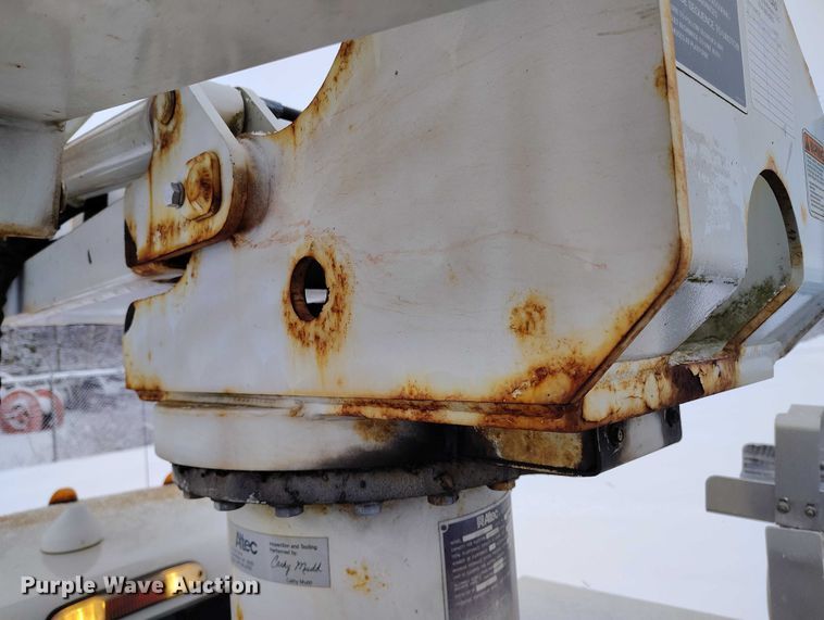 image for item IH9385 2012 Ford F450 Super Duty XL bucket truck