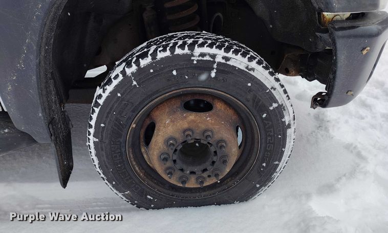 image for item IH9385 2012 Ford F450 Super Duty XL bucket truck