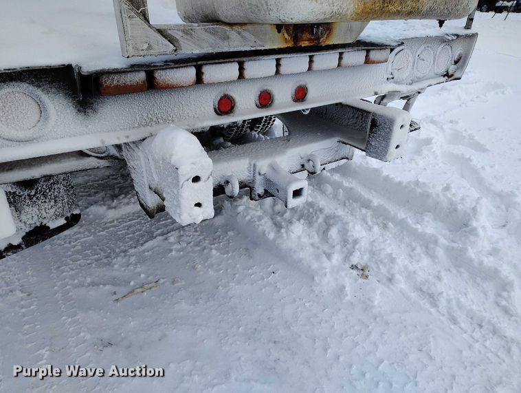 image for item IH9386 2016 Ford F450 Super Duty bucket truck
