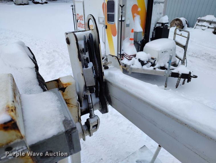 image for item IH9386 2016 Ford F450 Super Duty bucket truck