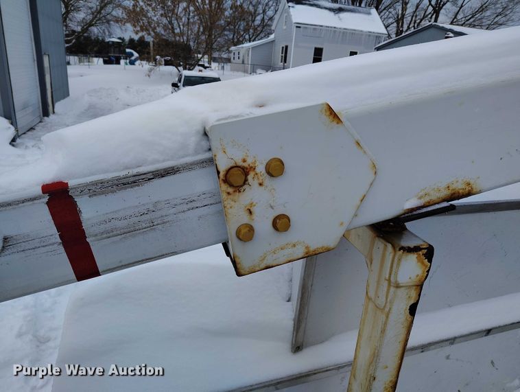image for item IH9386 2016 Ford F450 Super Duty bucket truck