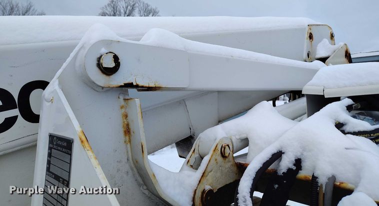 image for item IH9386 2016 Ford F450 Super Duty bucket truck