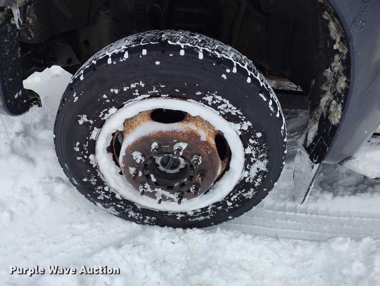 image for item IH9386 2016 Ford F450 Super Duty bucket truck