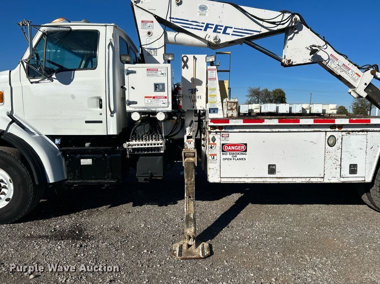 image for item KH9610 2003 Sterling L-Line utility / service truck