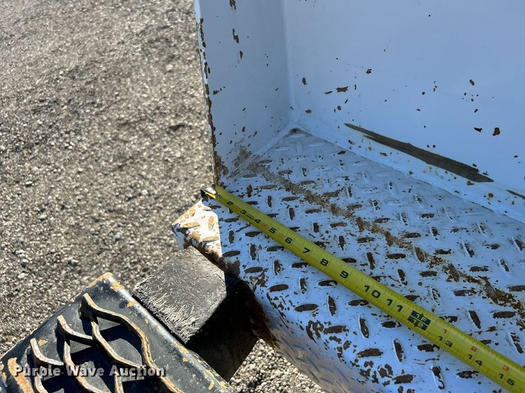 image for item KH9610 2003 Sterling L-Line utility / service truck