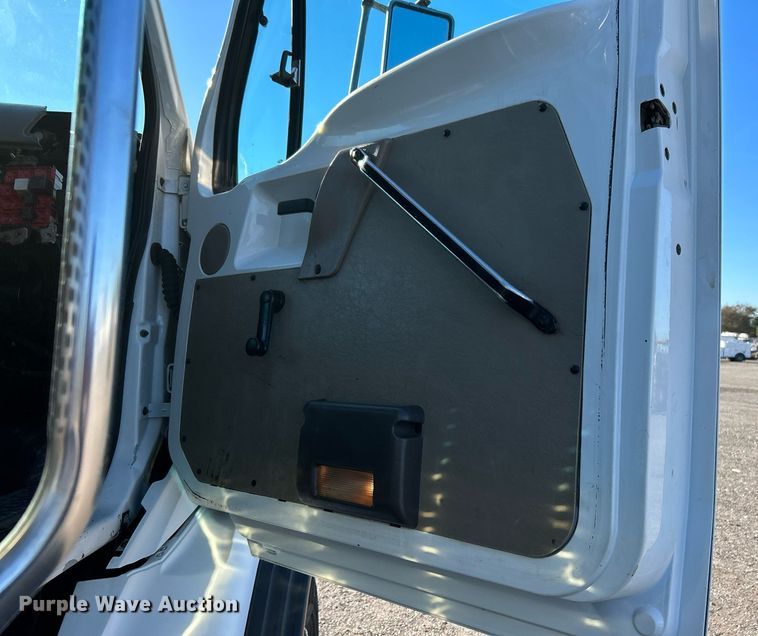 image for item KH9610 2003 Sterling L-Line utility / service truck