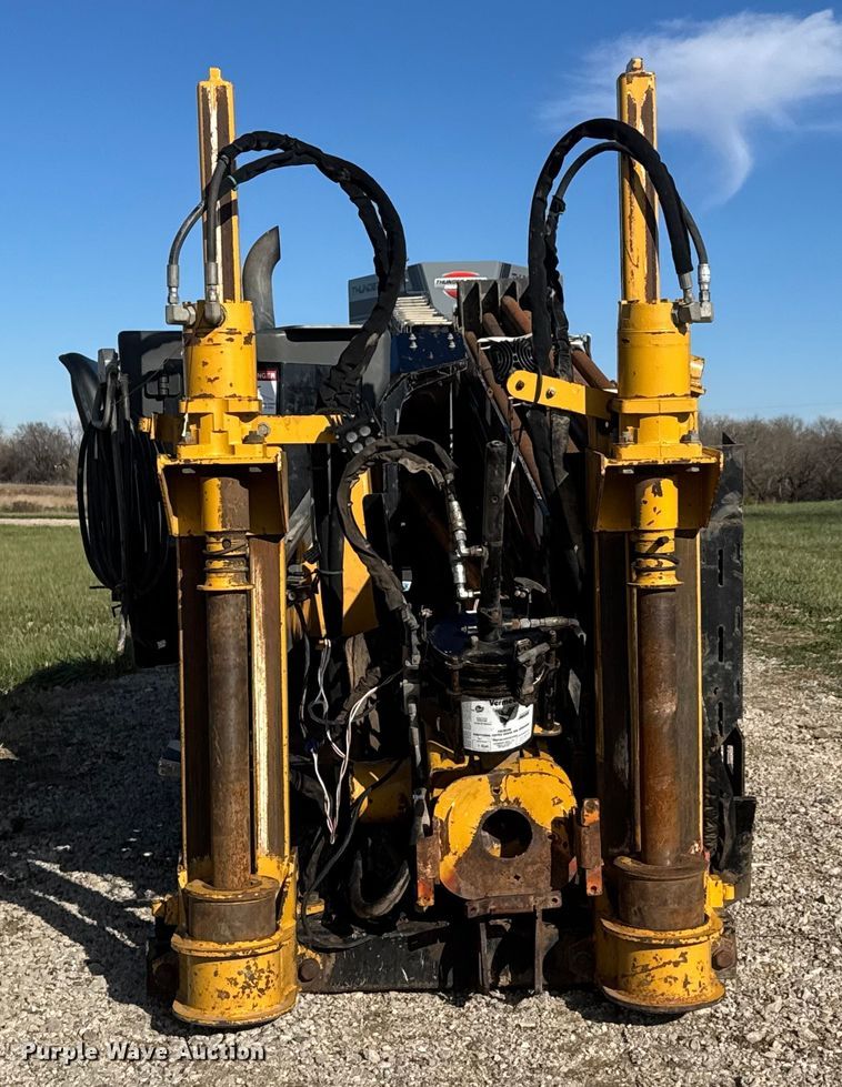 image for item NA9859 2015 Vermeer D20x22 Series II Navigator directional boring unit