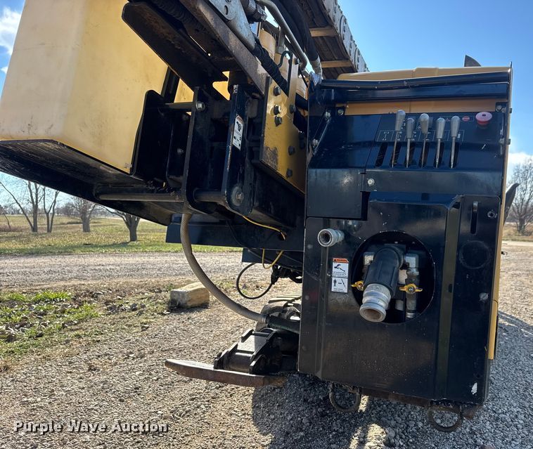 image for item NA9859 2015 Vermeer D20x22 Series II Navigator directional boring unit