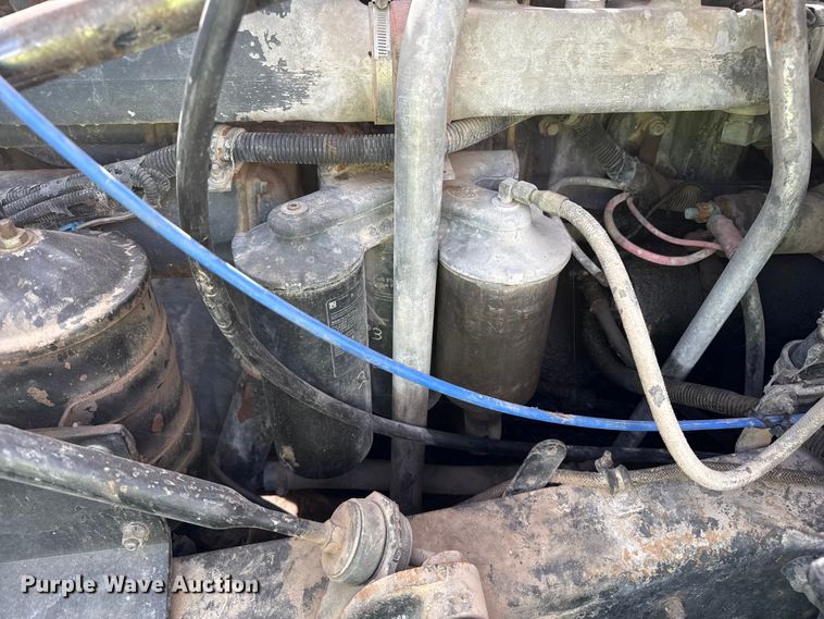 image for item NA9863 1997 Mack RD690S ready mix truck