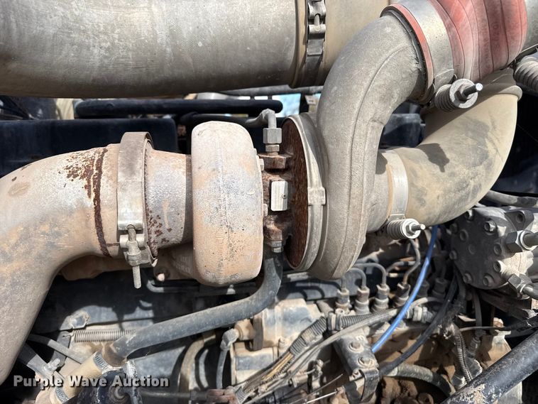 image for item NA9863 1997 Mack RD690S ready mix truck