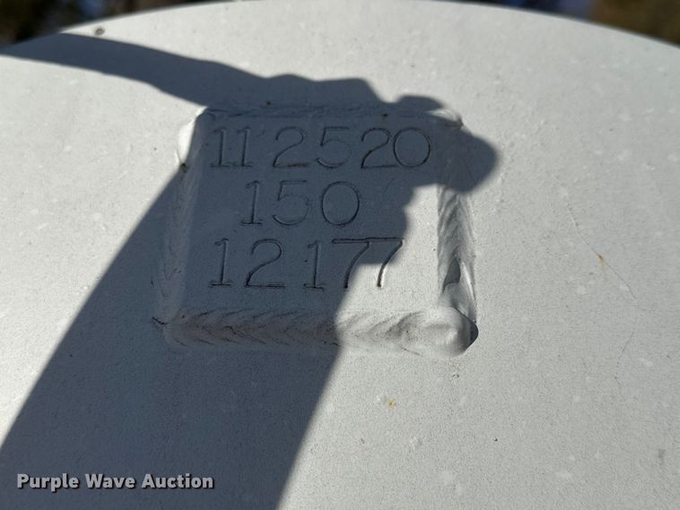 image for item NA9866 1999 Mack RD690S ready mix truck