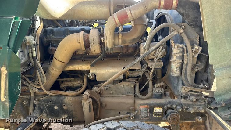 image for item NA9866 1999 Mack RD690S ready mix truck