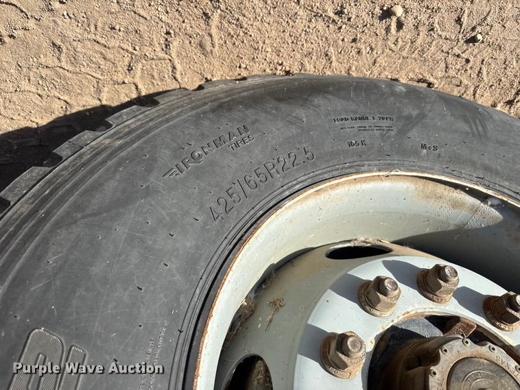 image for item NA9866 1999 Mack RD690S ready mix truck