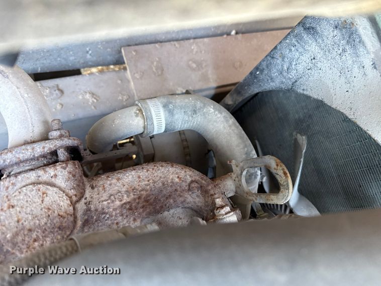 image for item NA9871 2000 MEC 4191RT scissor lift