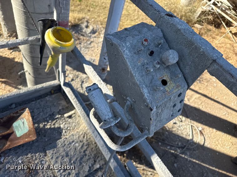 image for item NA9871 2000 MEC 4191RT scissor lift