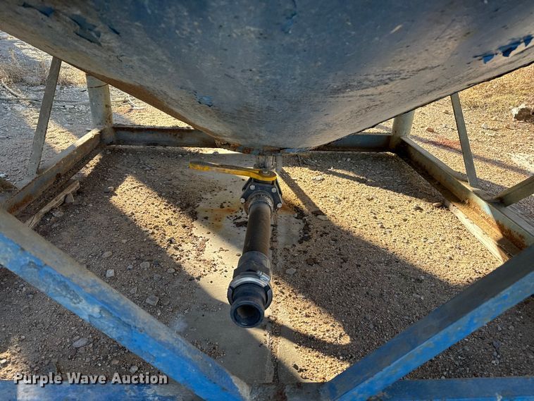 image for item NA9872 Poly tank