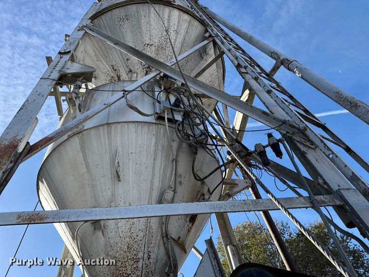 image for item NA9873 Concrete plant