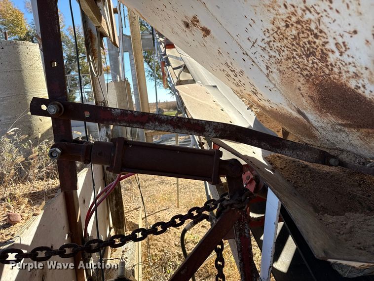 image for item NA9873 Concrete plant