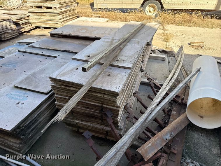 image for item NA9876 Concrete forms