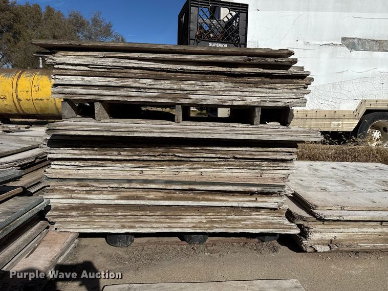 image for item NA9876 Concrete forms