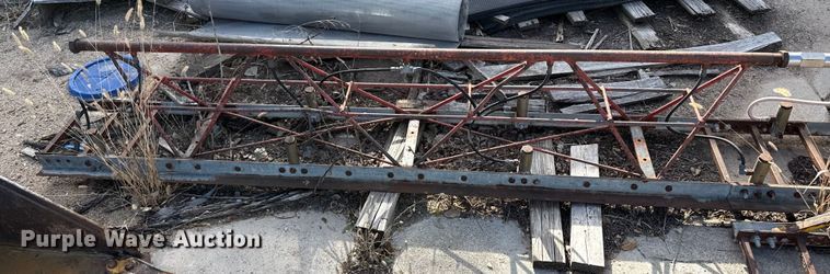 image for item NA9877 Vibratory screed