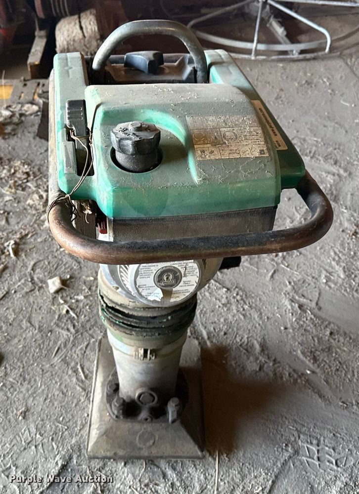 image for item NA9882 Wacker BS600 plate compactor