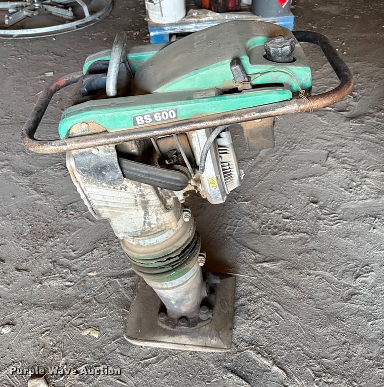 image for item NA9882 Wacker BS600 plate compactor