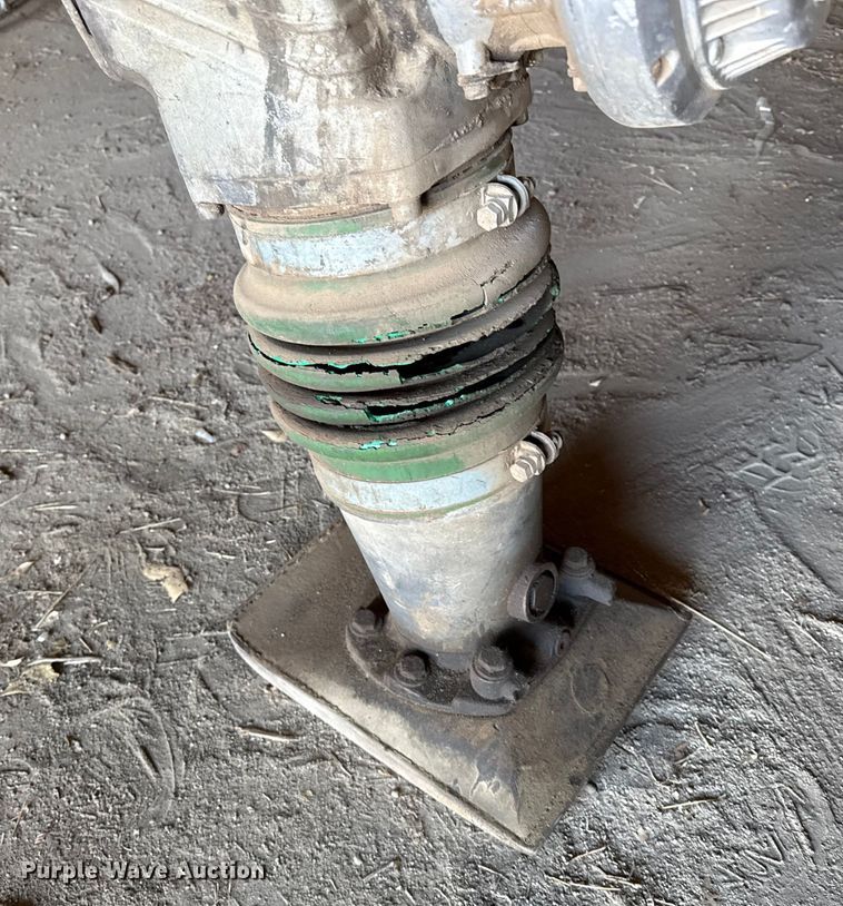 image for item NA9882 Wacker BS600 plate compactor