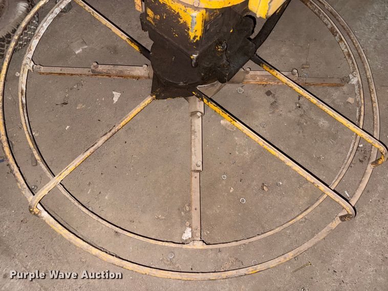 image for item NA9886 (2) White Star power trowels