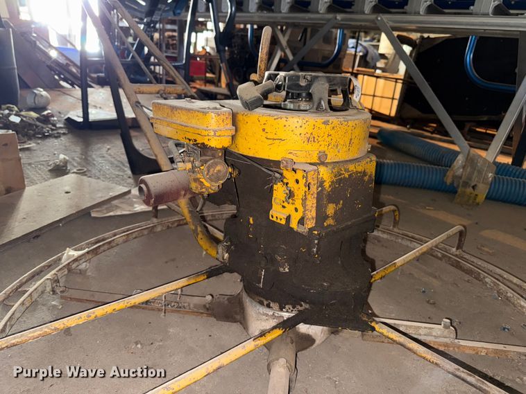 image for item NA9886 (2) White Star power trowels