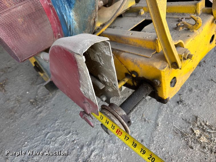 image for item NA9888 Concrete saw