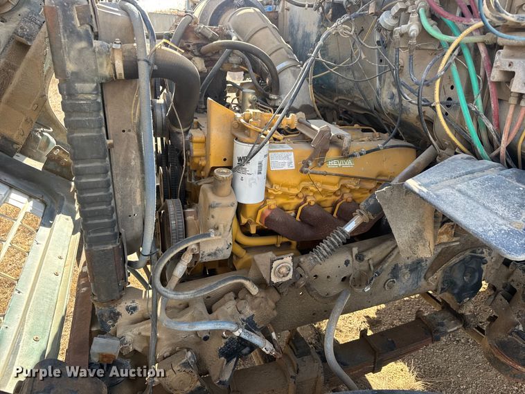 image for item NA9889 1979 Ford 8000 crane truck