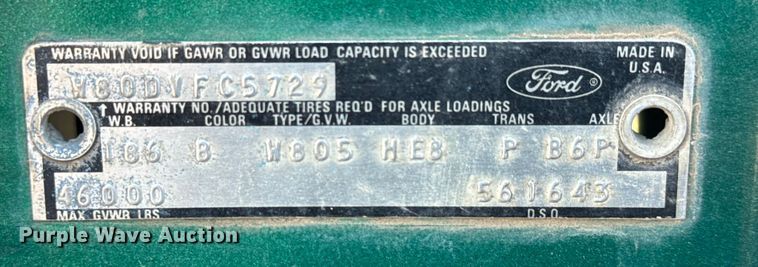 image for item NA9889 1979 Ford 8000 crane truck