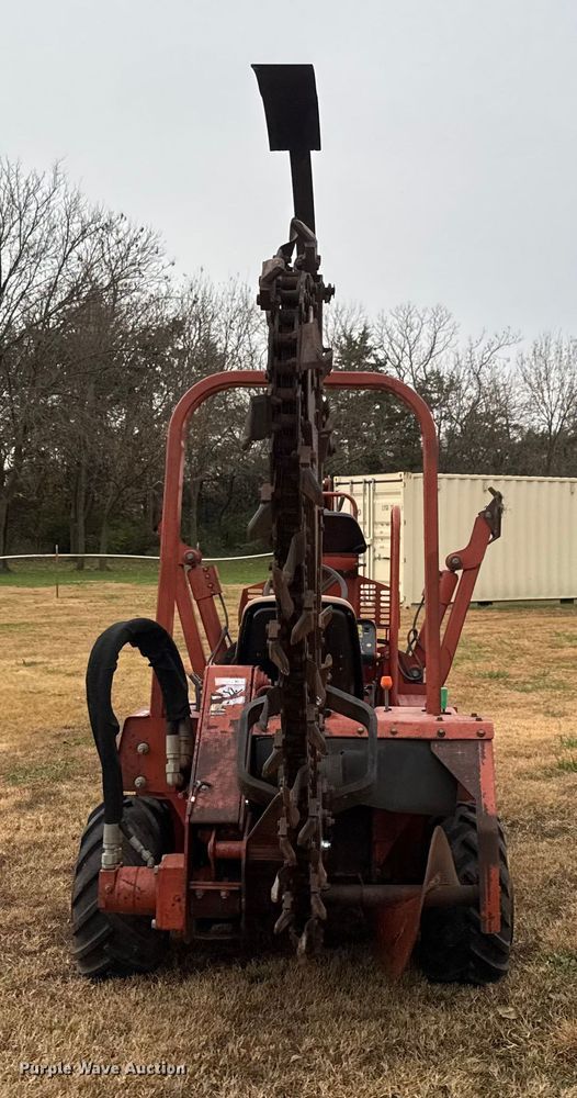 image for item NA9936 2000 Ditch Witch 3700 trencher