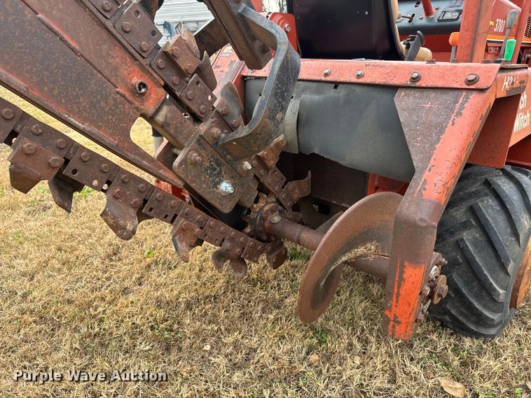 image for item NA9936 2000 Ditch Witch 3700 trencher
