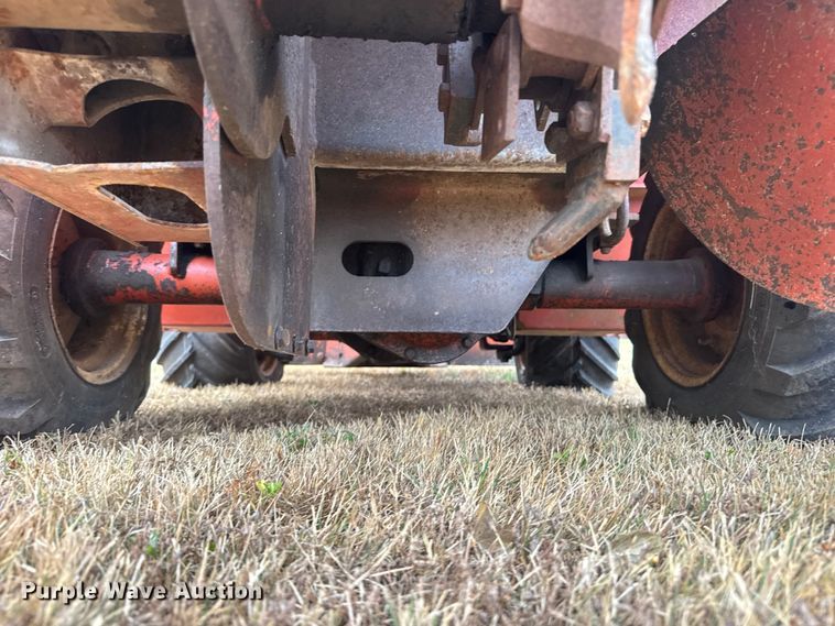 image for item NA9936 2000 Ditch Witch 3700 trencher